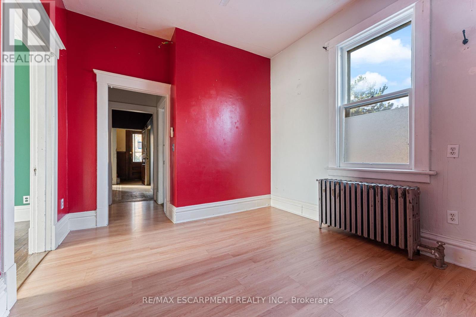 214 ROBINSON RD