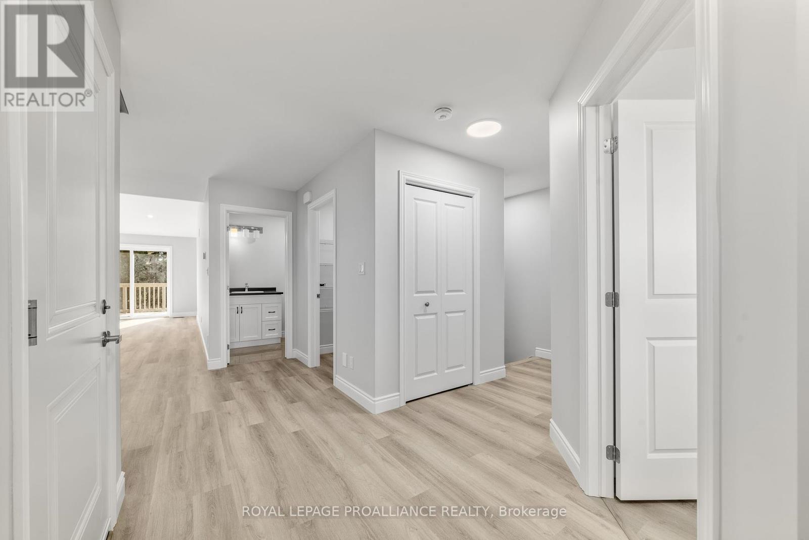 23 CLAYTON JOHN AVE