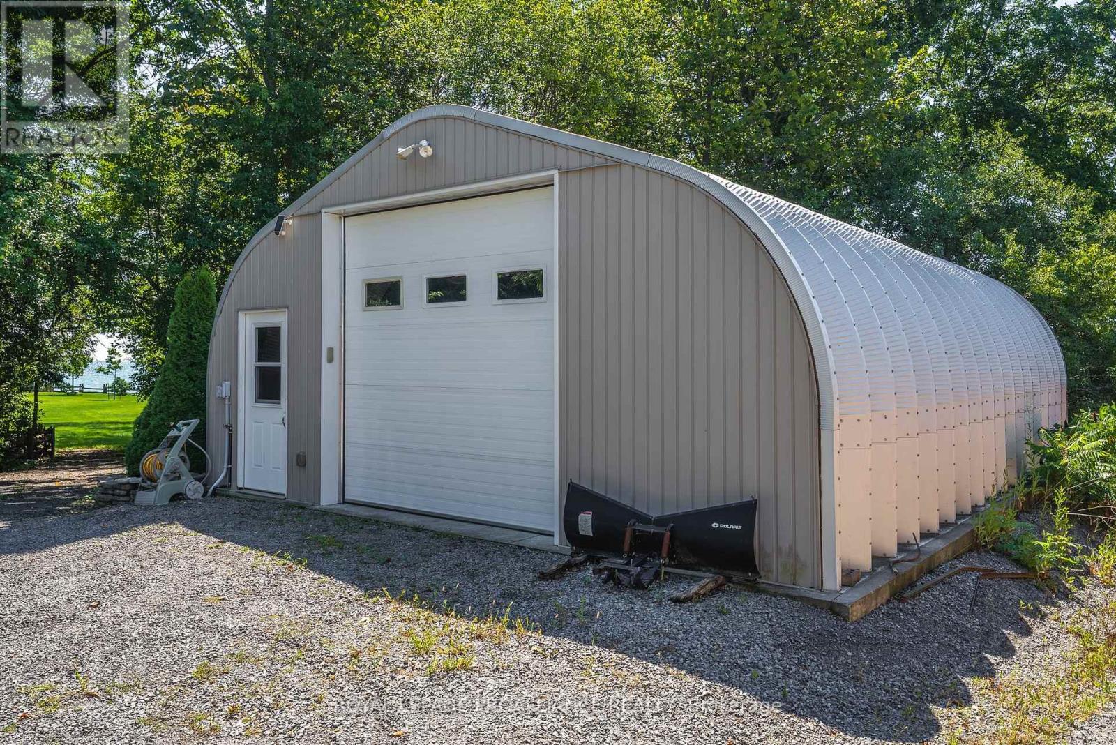 1261 COUNTY RD 20 RD