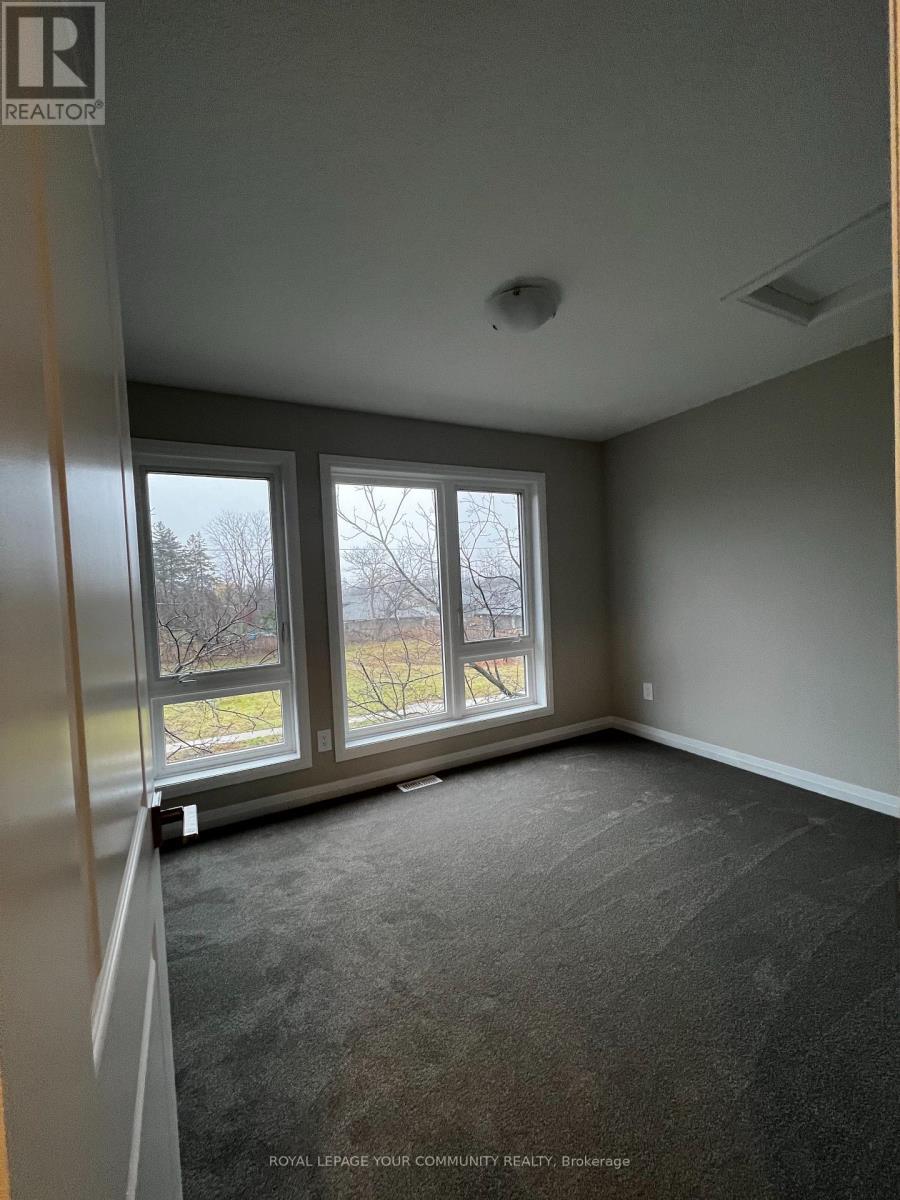 #56 -720 GREY ST, #56