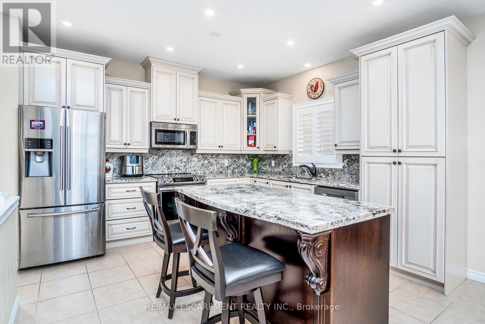 1363 UPPER PARADISE RD