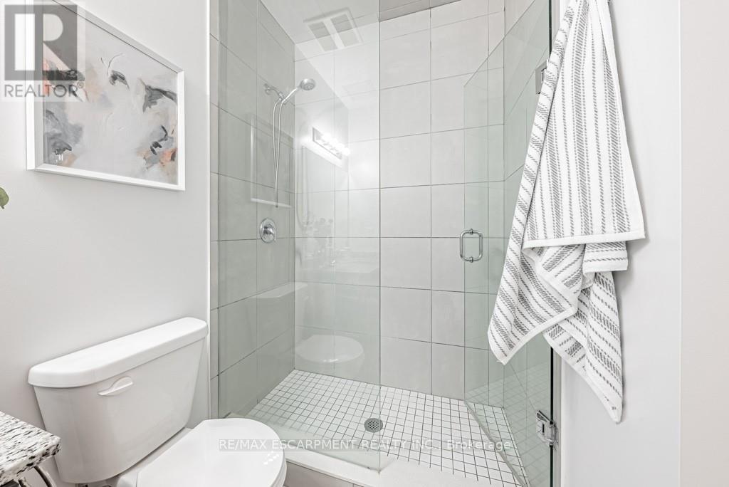 #PH613 -16 CONCORD PL, #Ph613