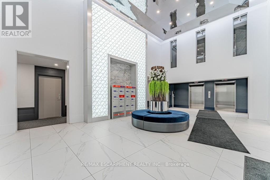 #PH613 -16 CONCORD PL, #Ph613