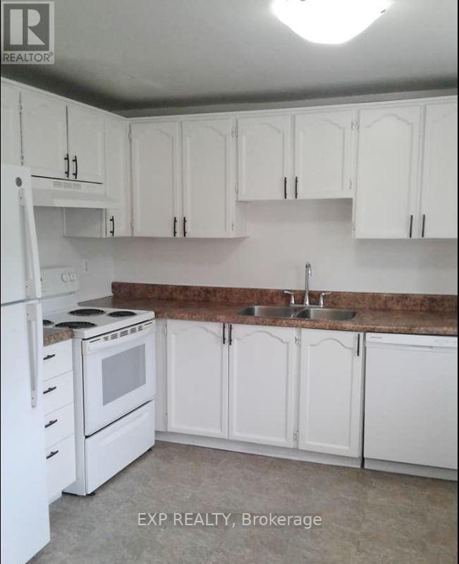 #10 -525 PARKVIEW CRES, #10