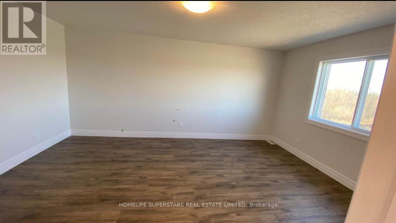 #7 -32 FAITH ST, #7