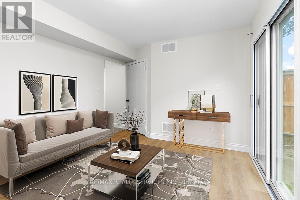 #C -42 HARRIS AVE, #C