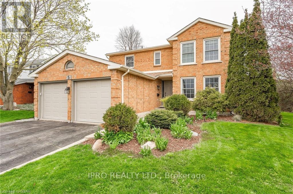 5 HAVENWOOD CRT