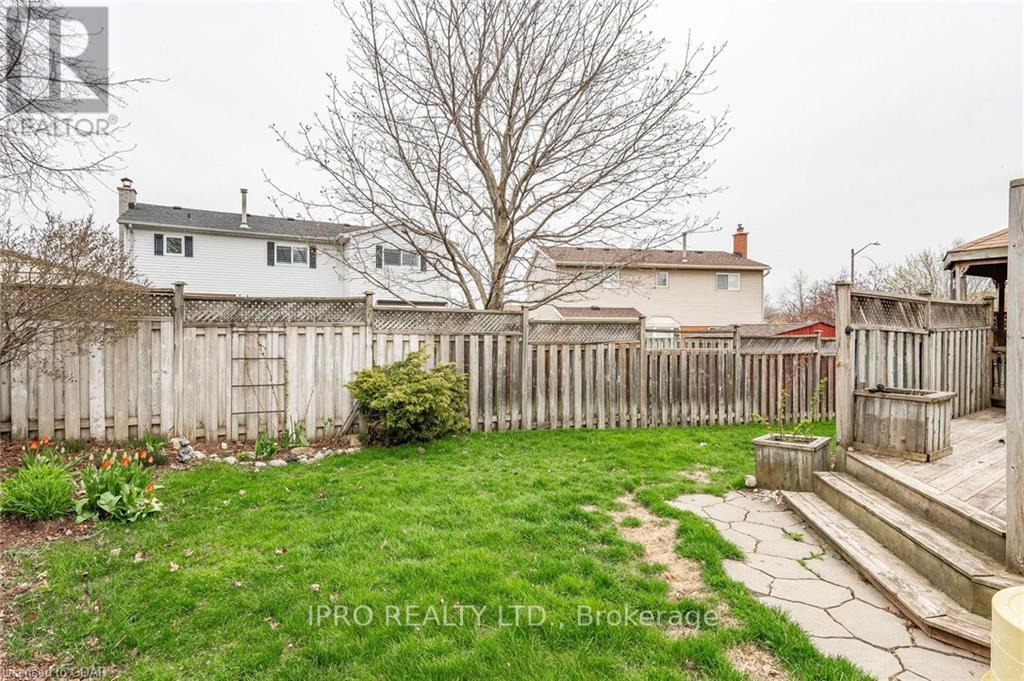 5 HAVENWOOD CRT