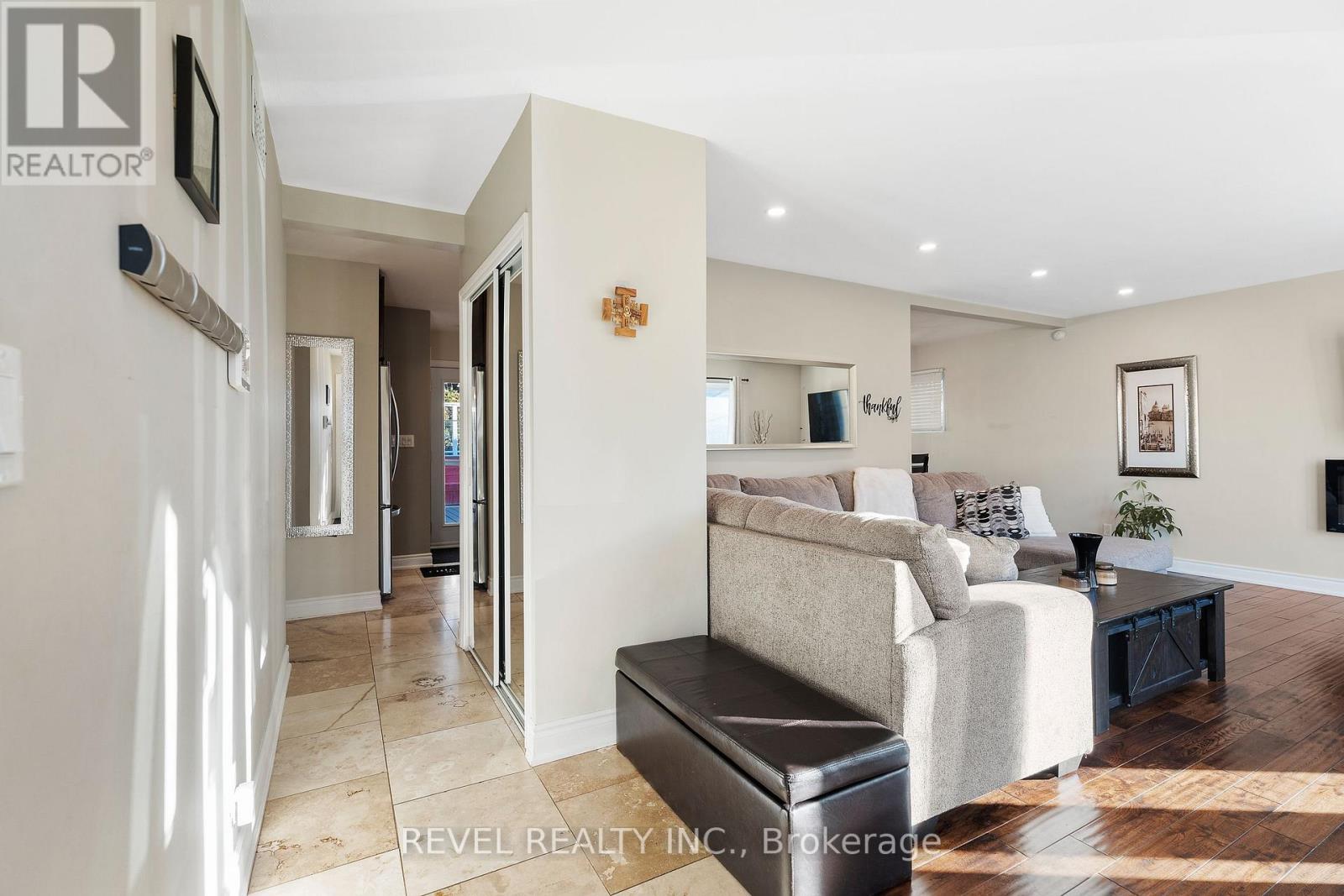 17 BATTLEFIELD DR