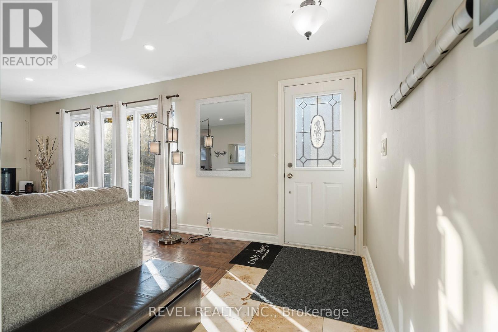 17 BATTLEFIELD DR