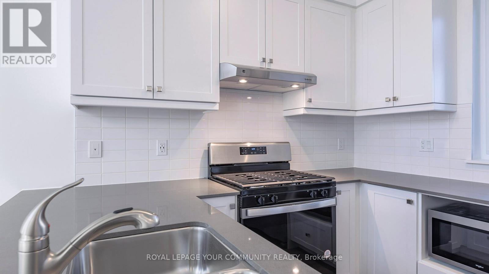 #2 -19 WEST ST, #2
