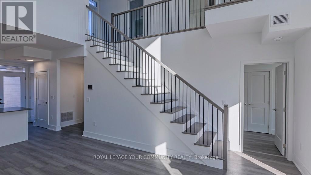 #2 -19 WEST ST, #2