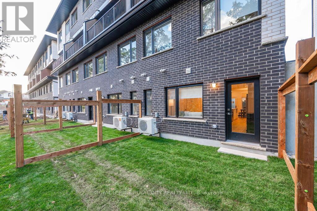#A -39 LILY LANE, #A