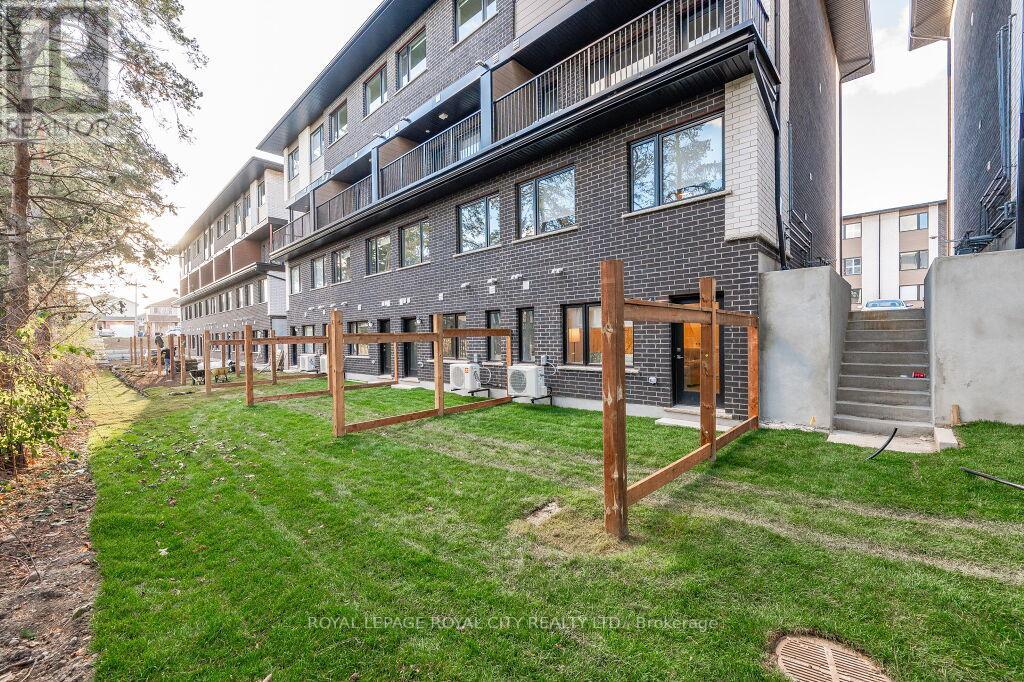 #A -39 LILY LANE, #A