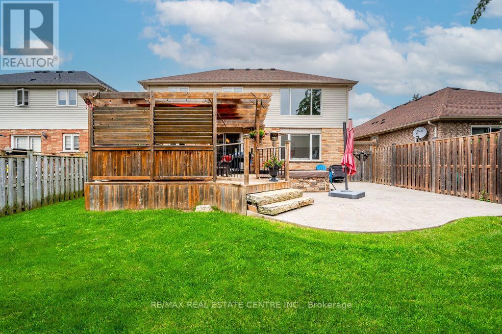 235 SUMMERFIELD DR