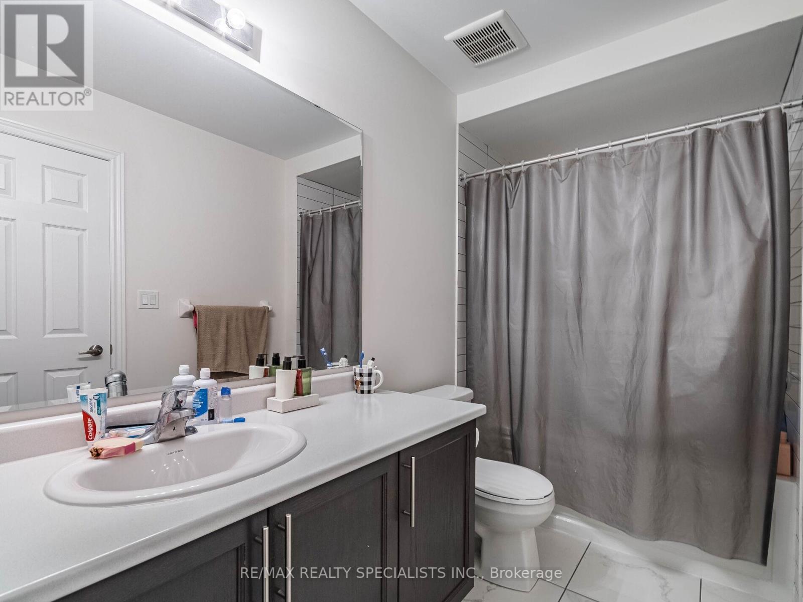 #104 -166 DEERPATH DR, #104