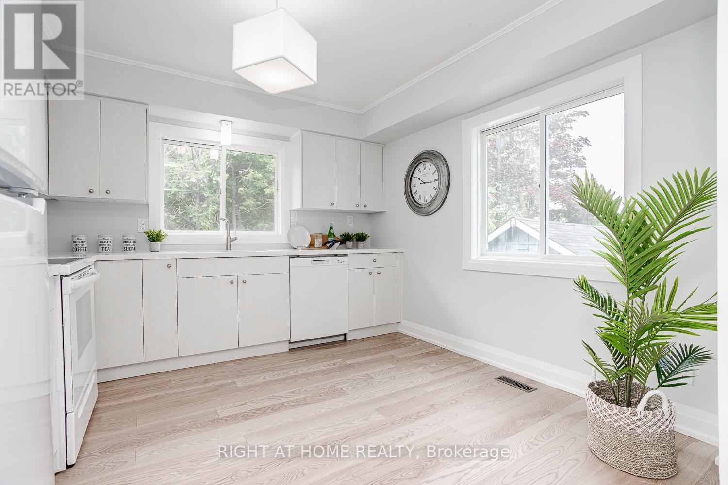 13 MCGILL DR
