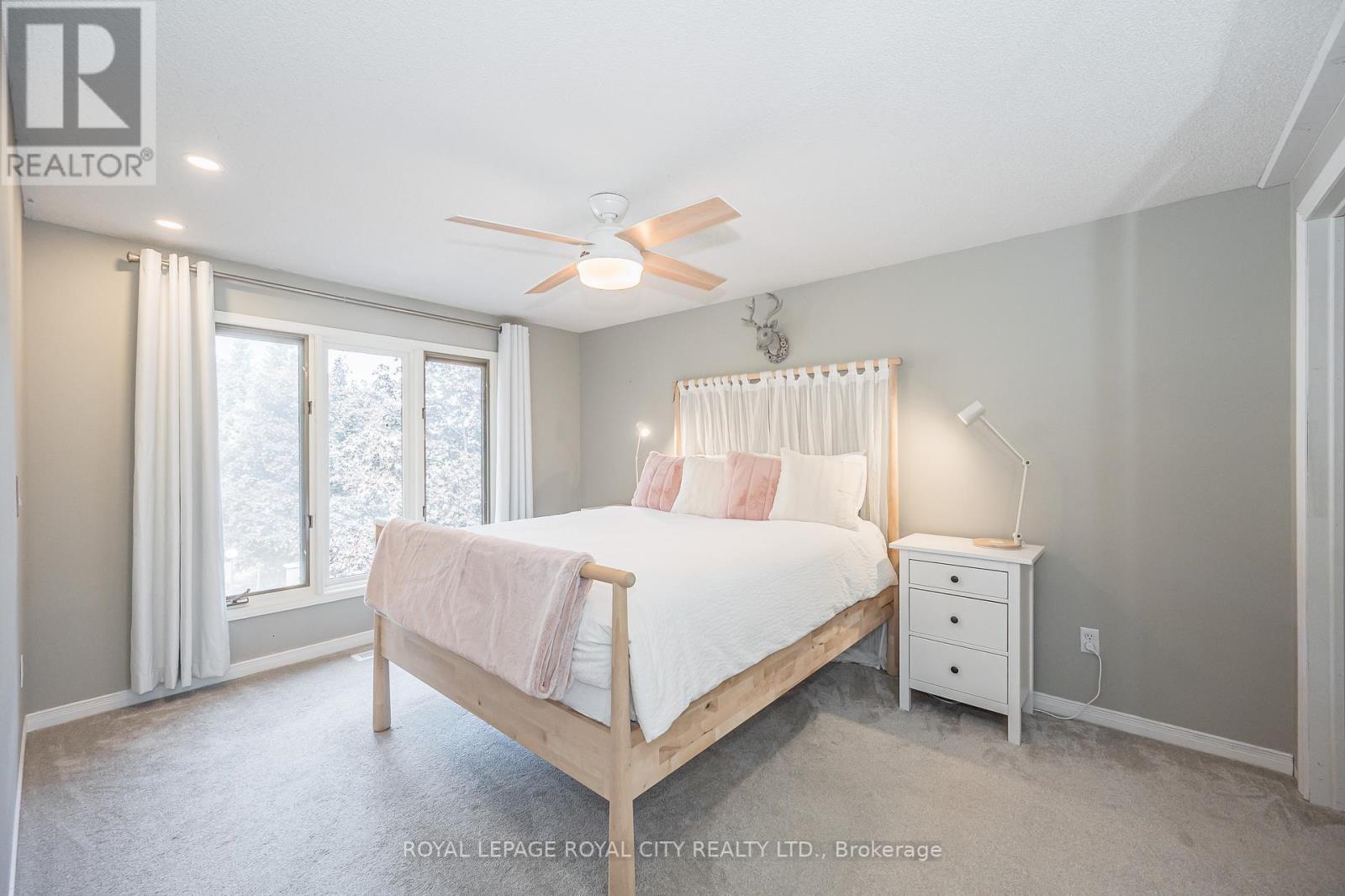 #33 -941 GORDON ST