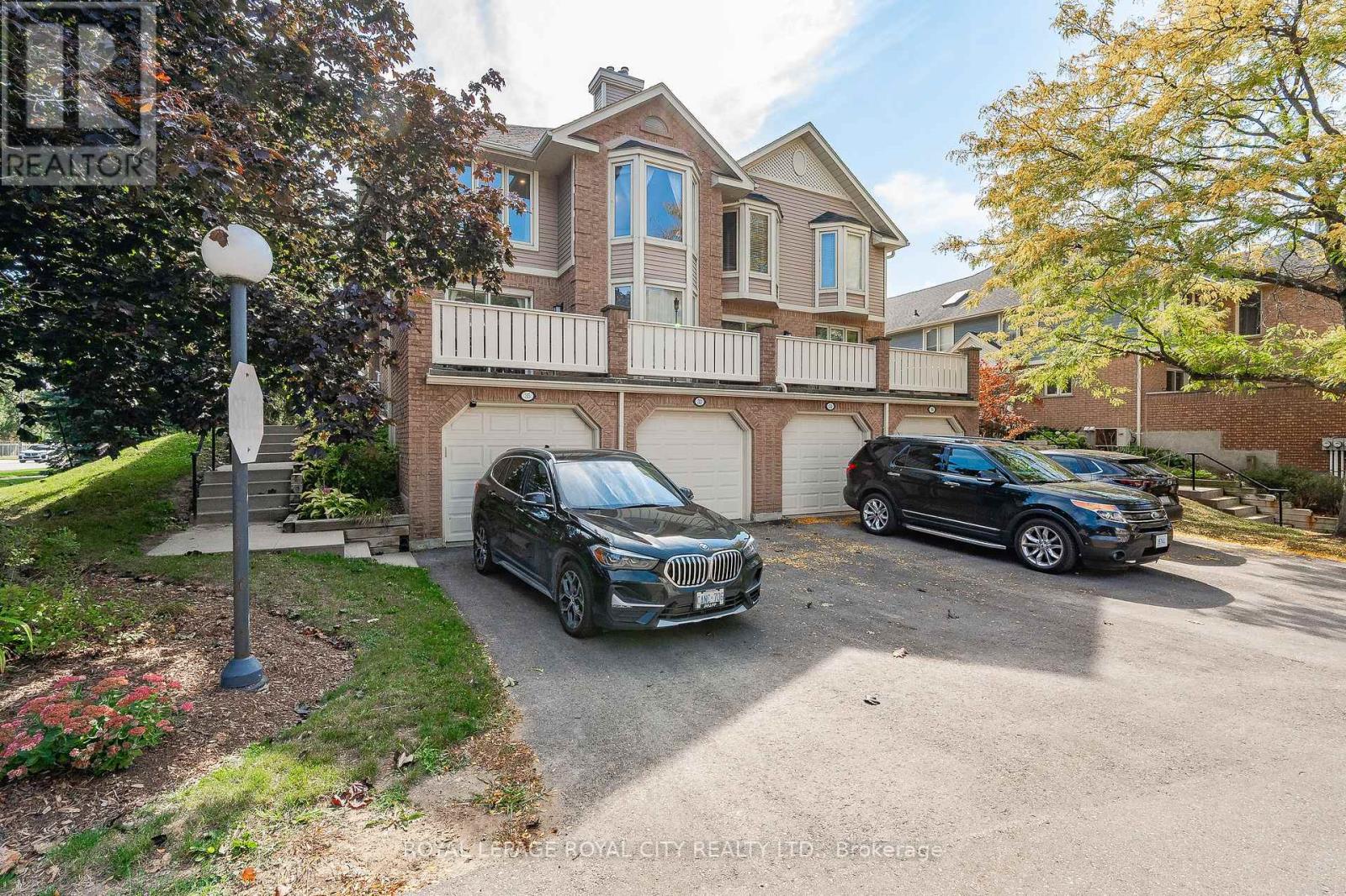 #33 -941 GORDON ST