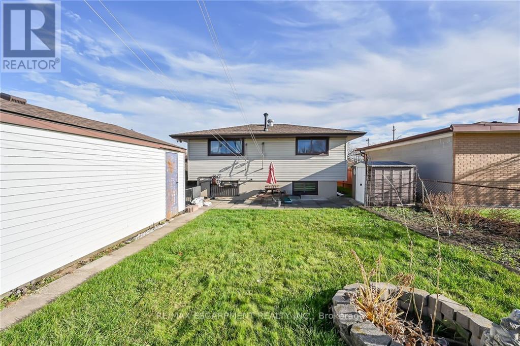 135 NASH RD N
