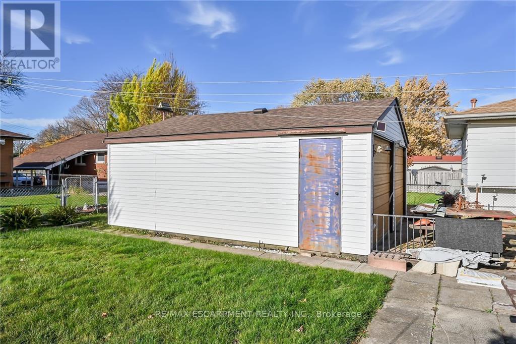 135 NASH RD N