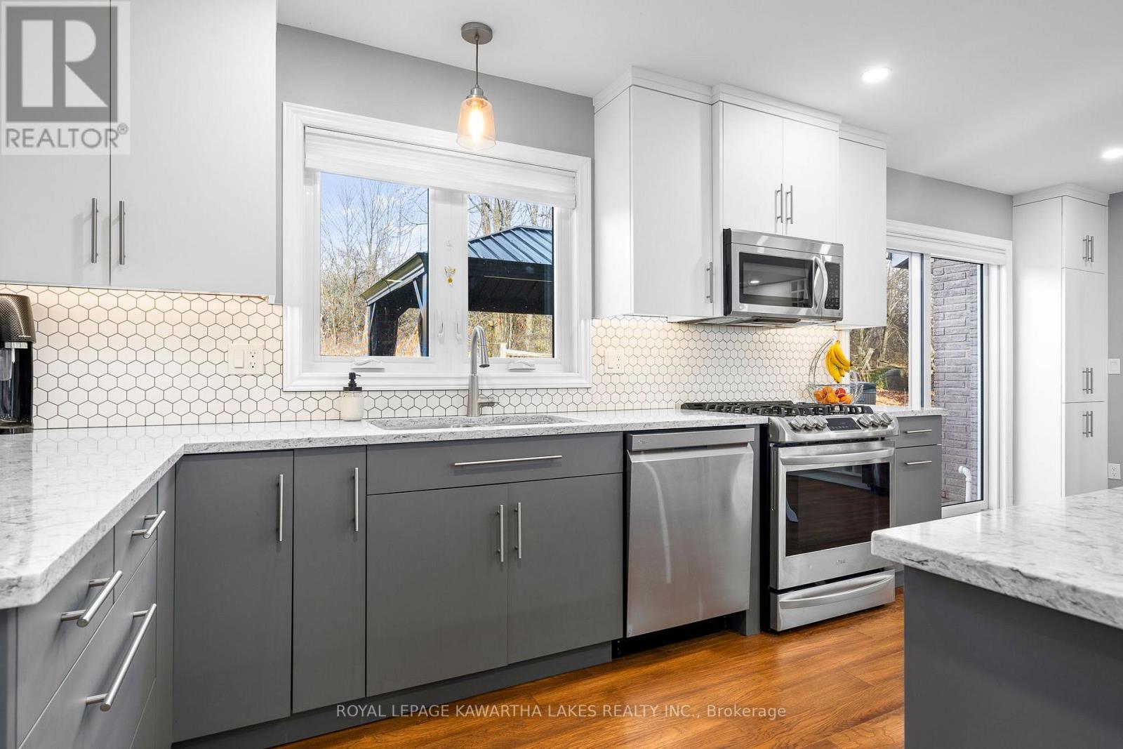 1086 HAYES LINE