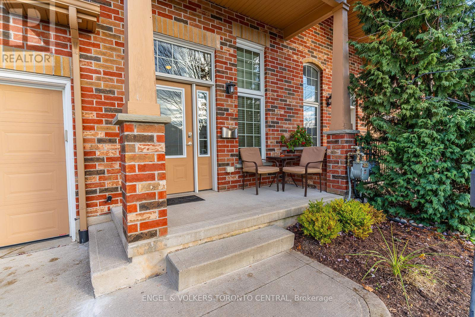 937 5TH 'A' AVE E