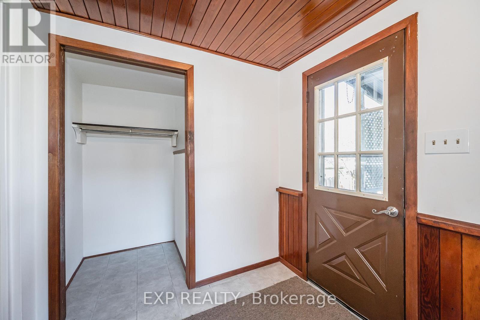 12 WALTER ST