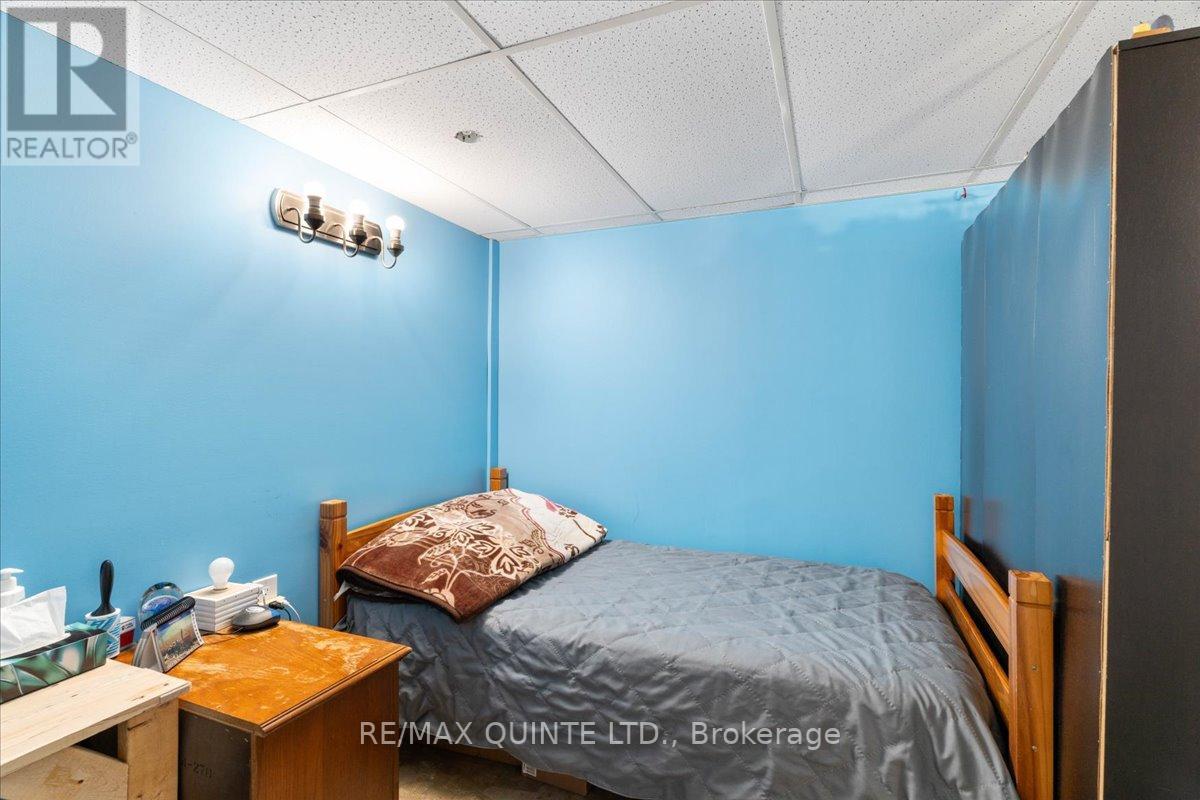 283 CROOKSTON RD