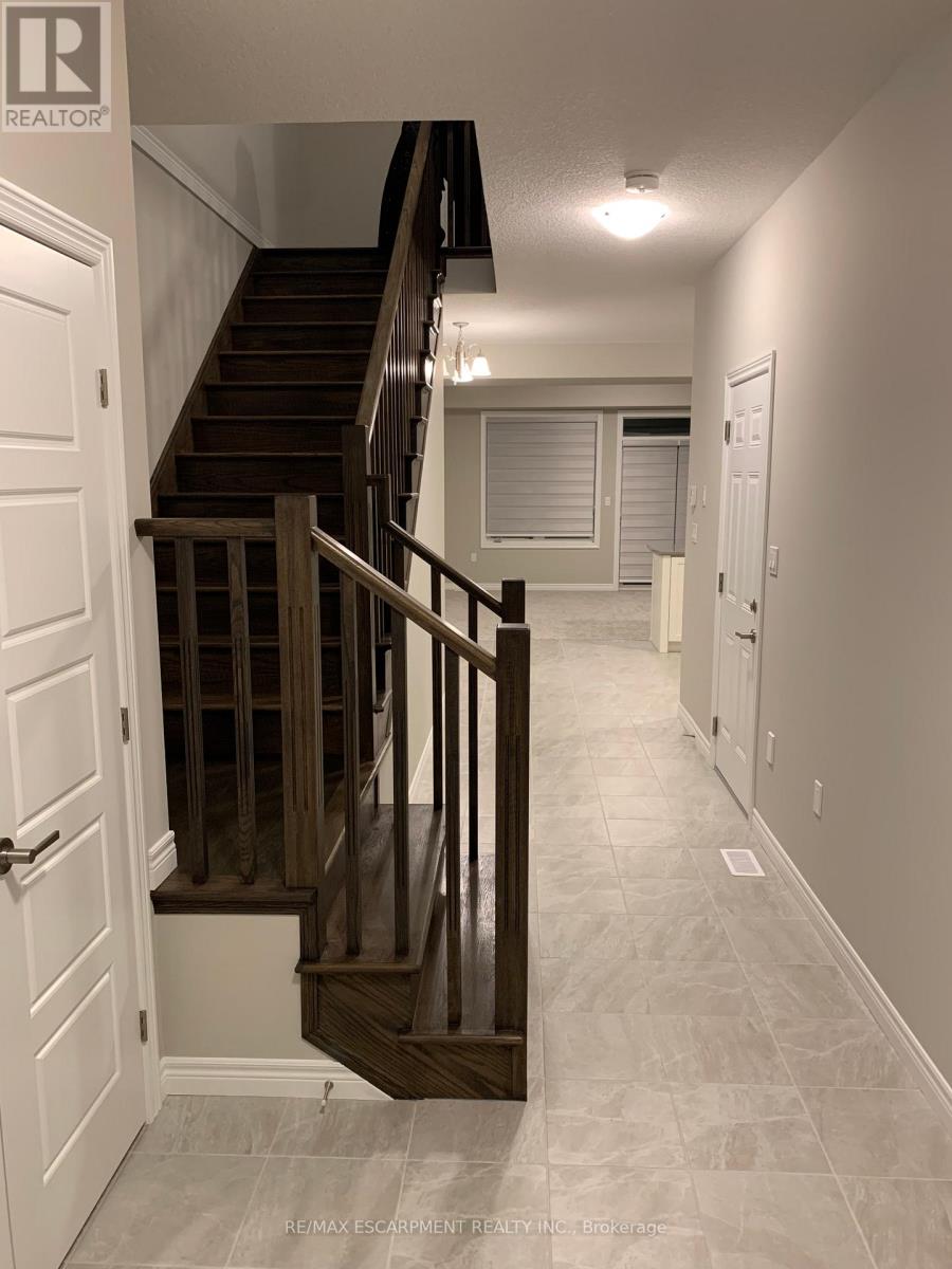 34 ZOE LANE S