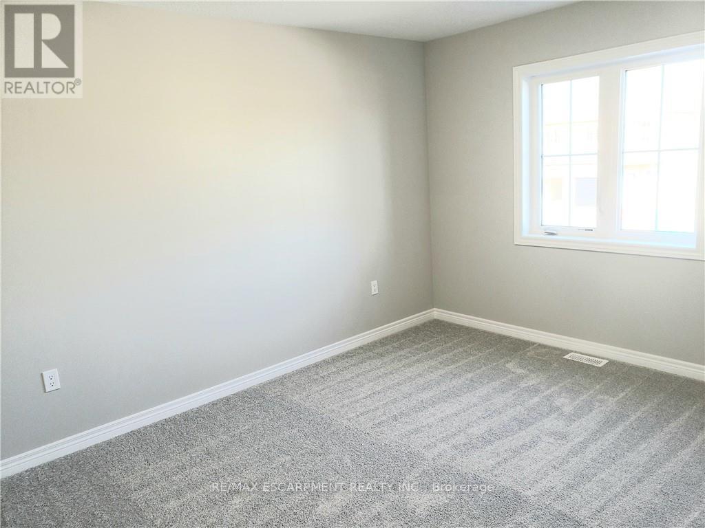 34 ZOE LANE S