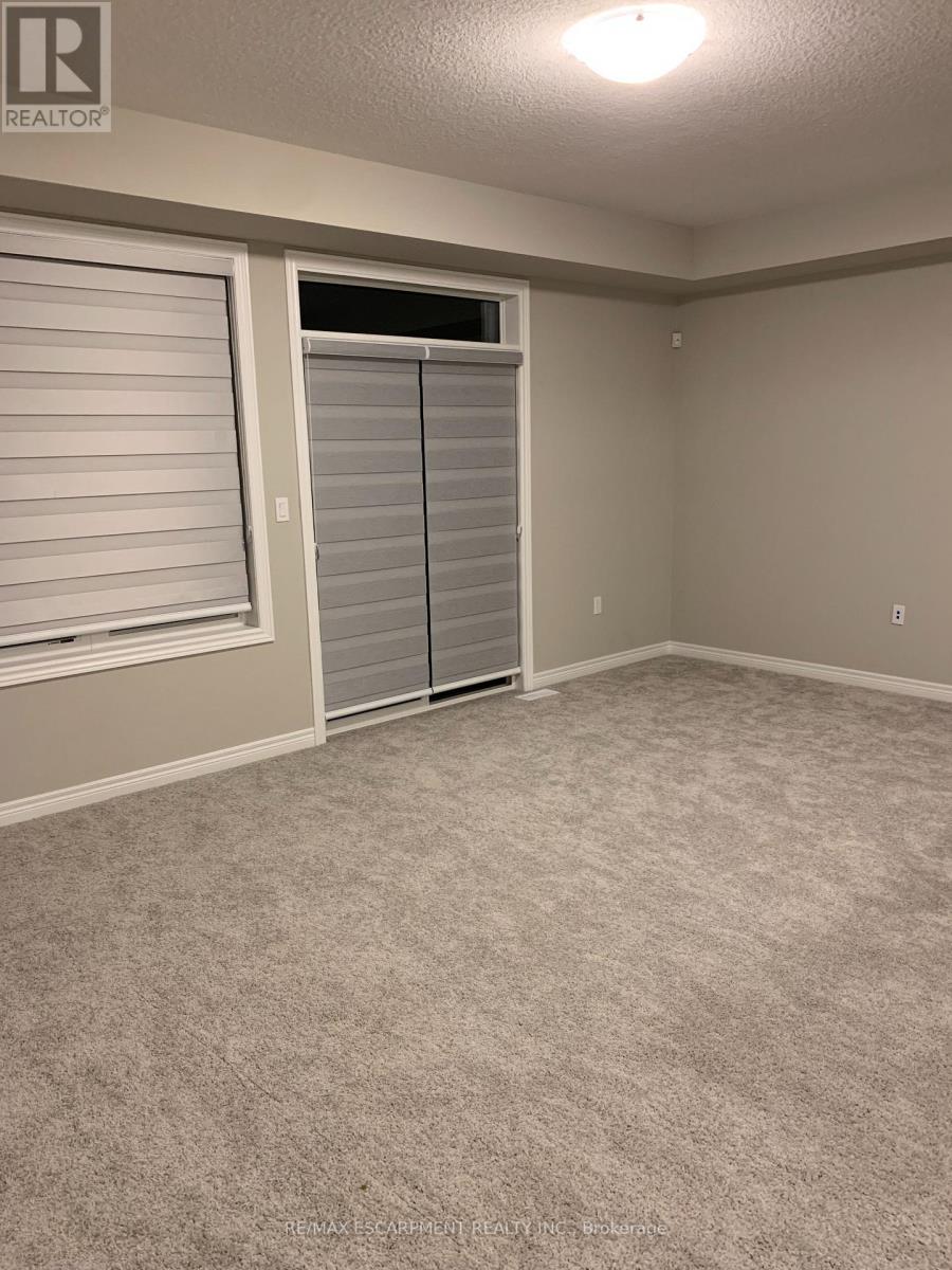 34 ZOE LANE S