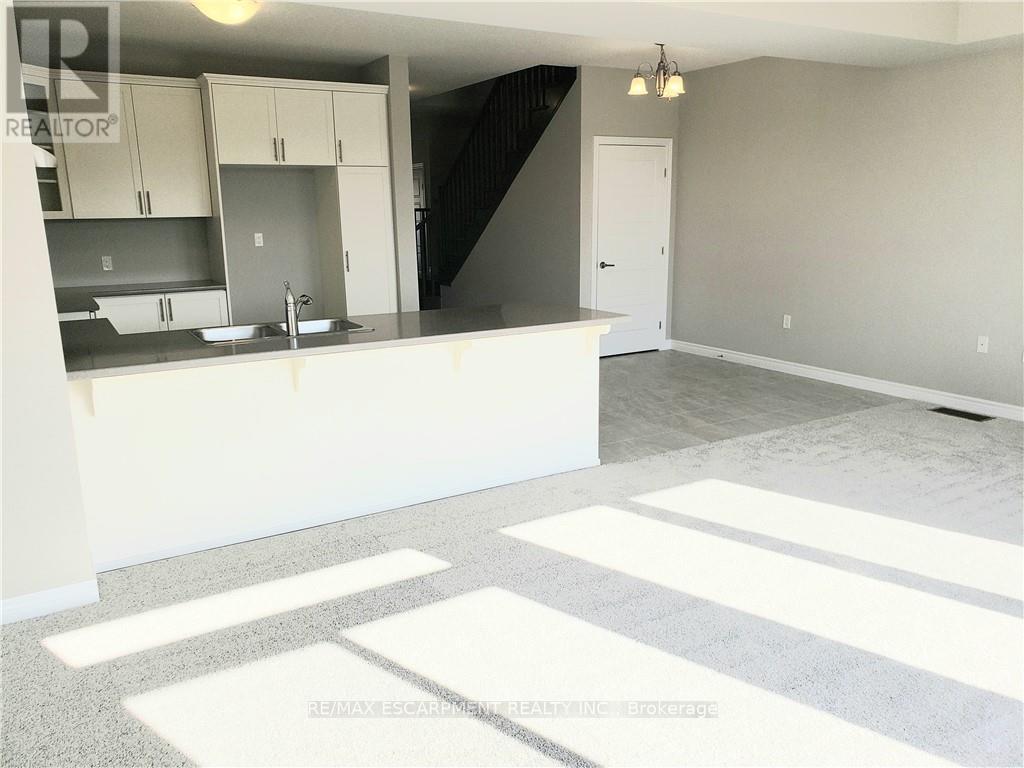 34 ZOE LANE S