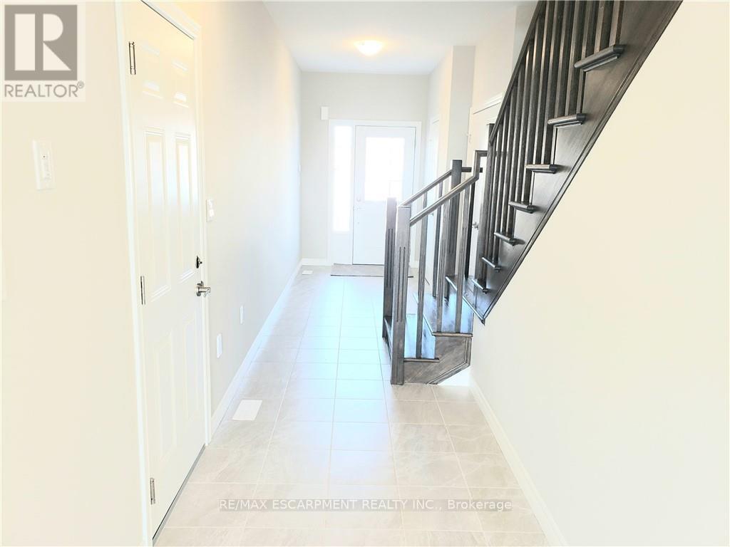 34 ZOE LANE S