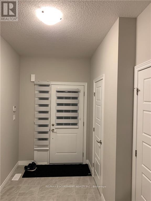 34 ZOE LANE S