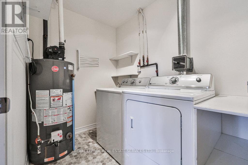 #201 -5 OGILVIE ST, #201