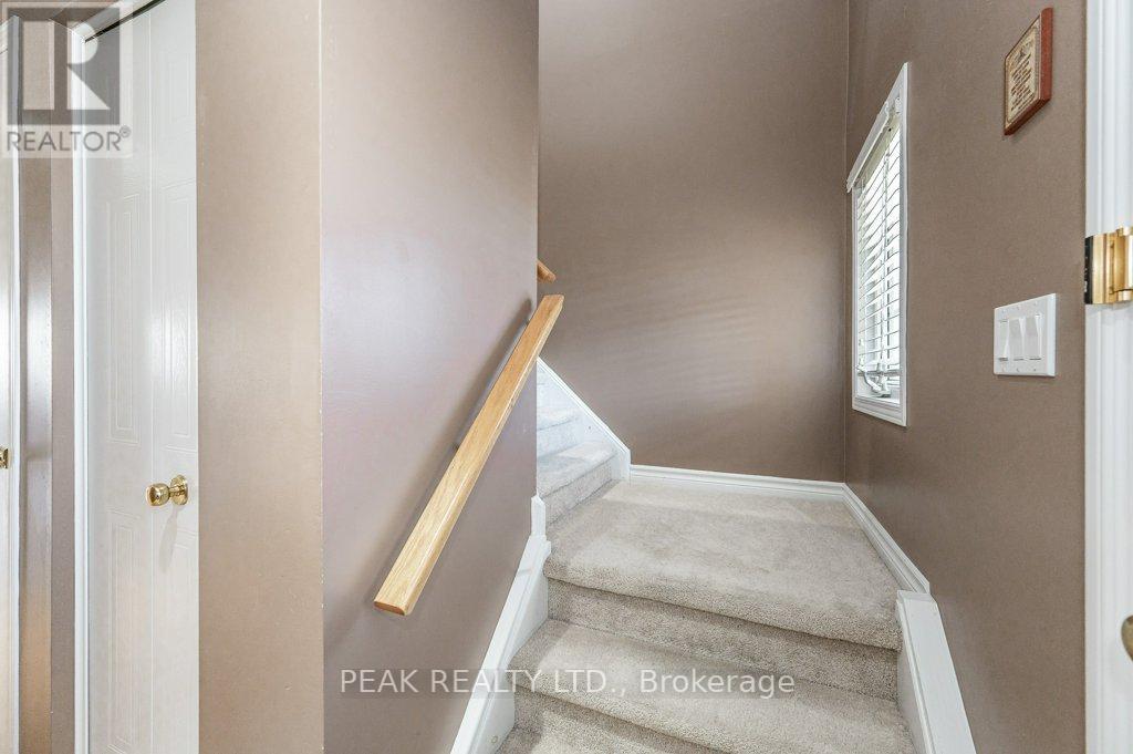 92 FOXGLOVE CRES