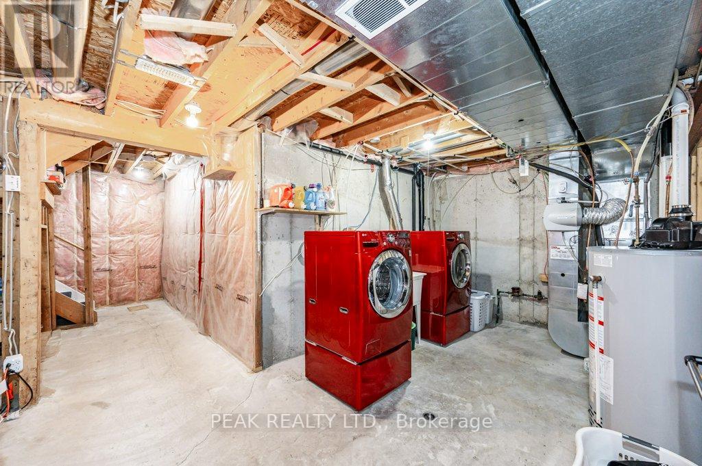 92 FOXGLOVE CRES