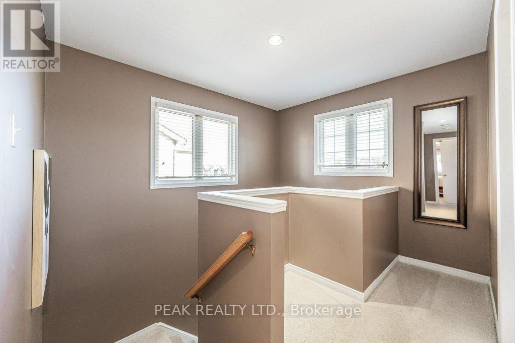 92 FOXGLOVE CRES