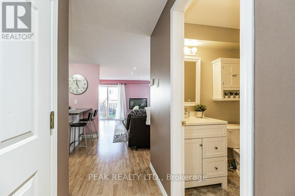 92 FOXGLOVE CRES