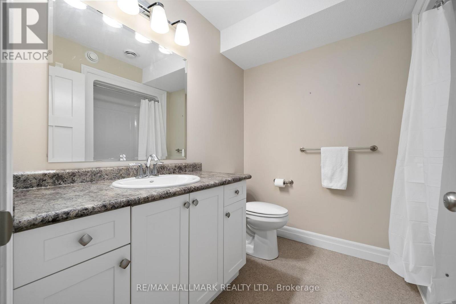 #LOWER -9B LAKE ST, #Lower