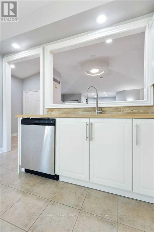 83 JASMINE DR