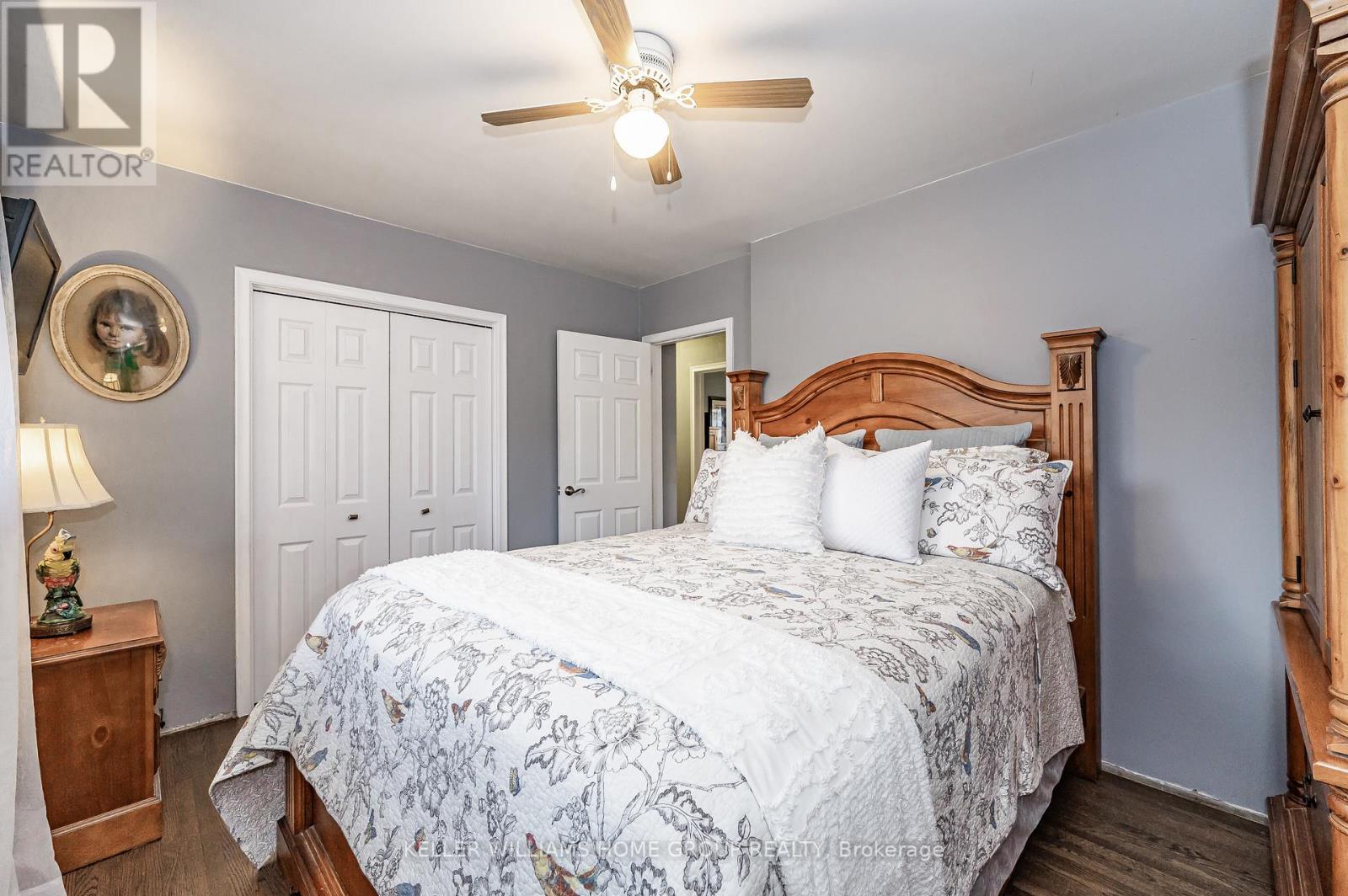 24 EASTVIEW RD