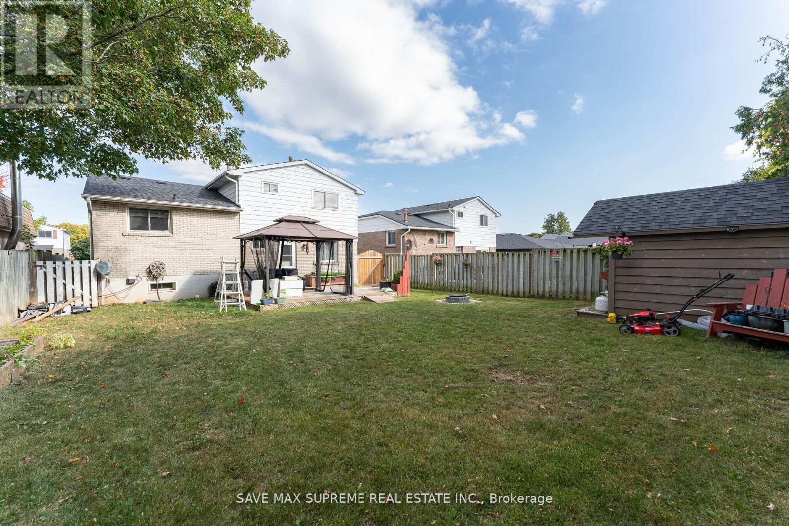1756 BRIARWOOD DR