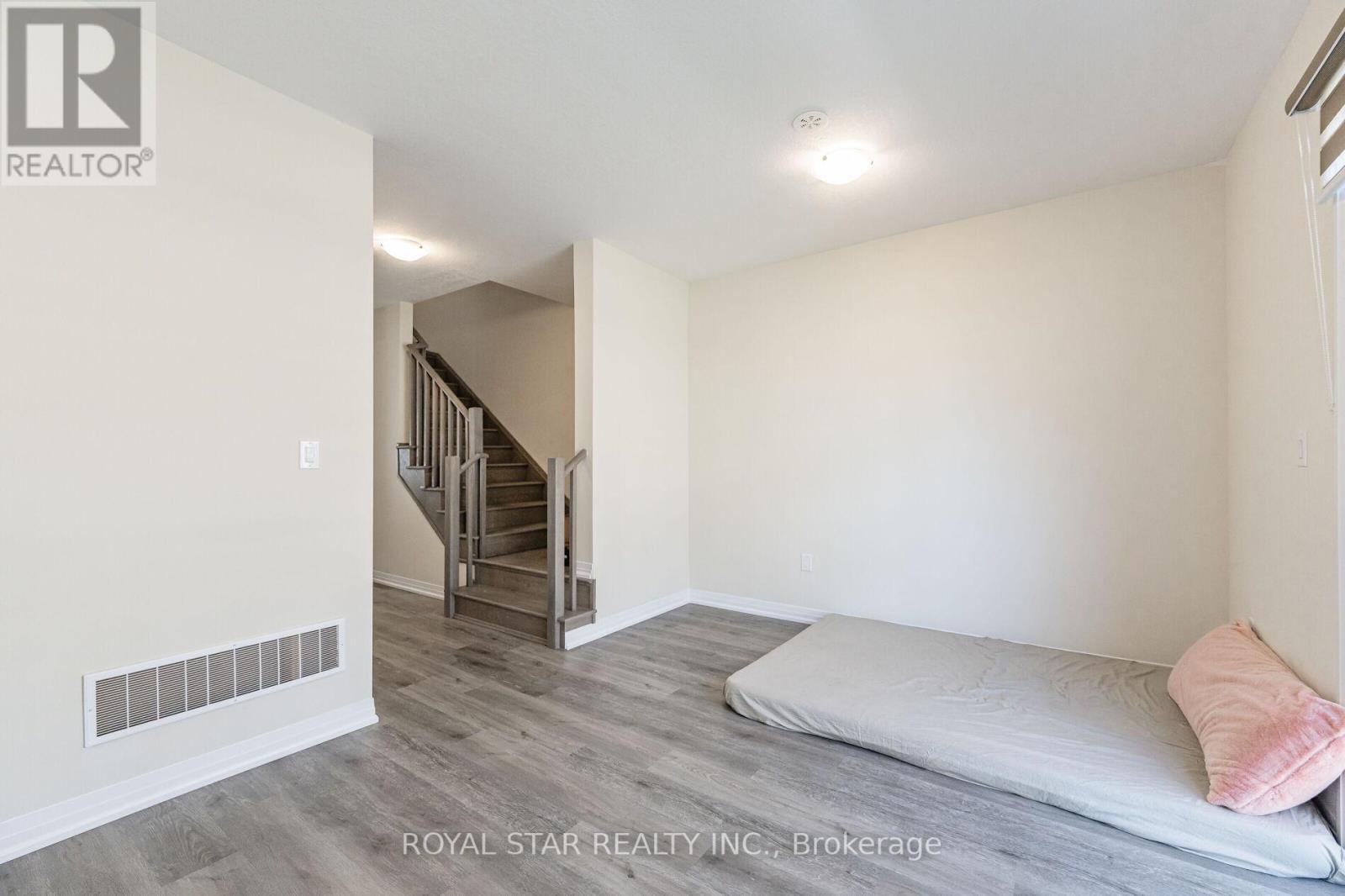#69 -185 BEDROCK DR, #69