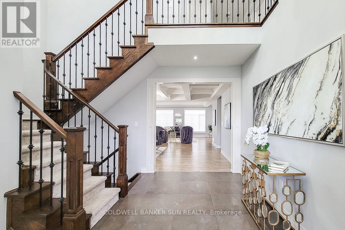 32 KINGSPOINT CIRC