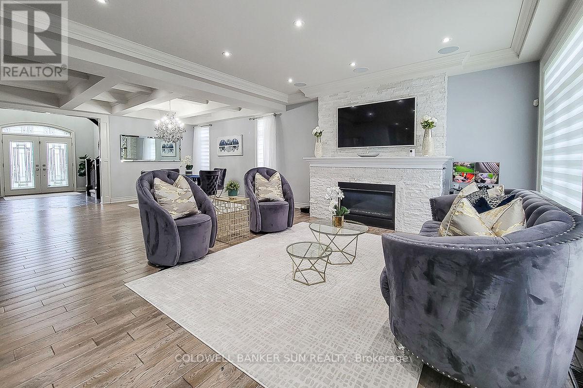 32 KINGSPOINT CIRC