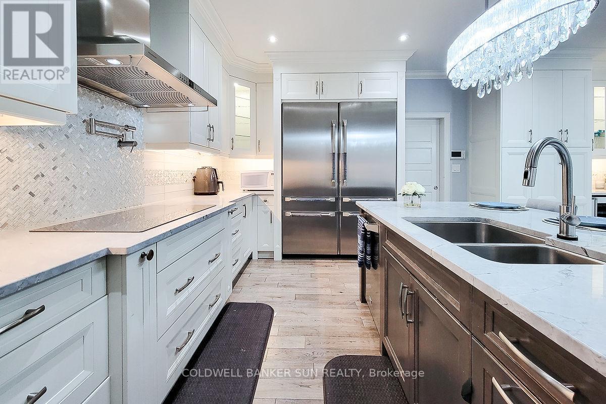 32 KINGSPOINT CIRC