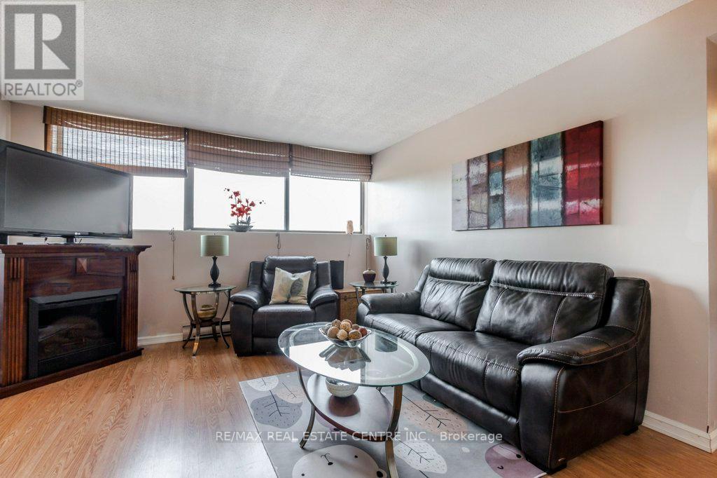 #509 -89 WESTWOOD RD