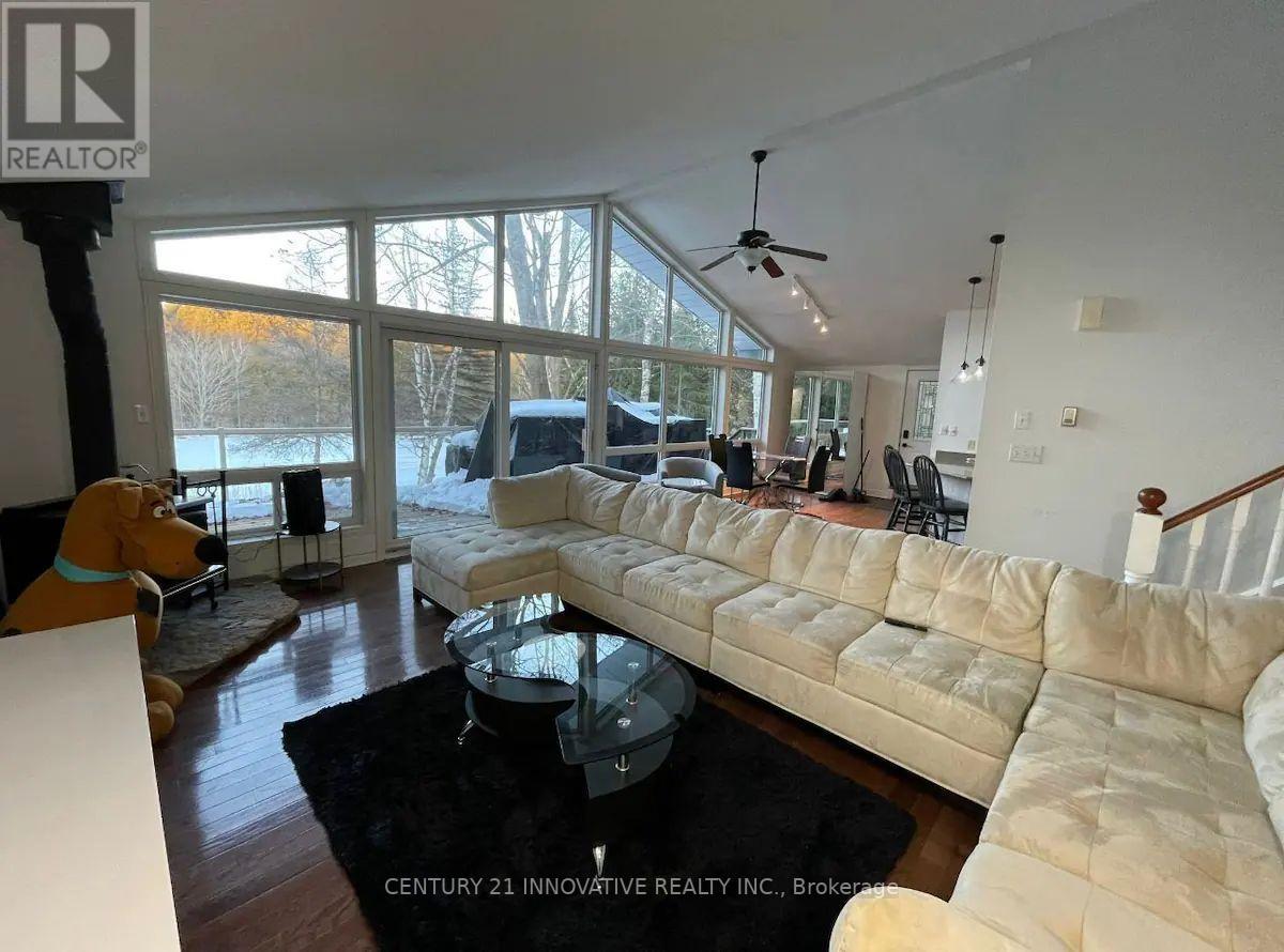 23 BANK RD E